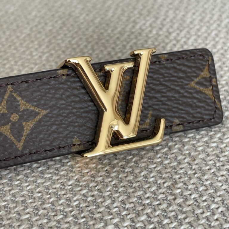 Louis Vuitton Women's Belt
